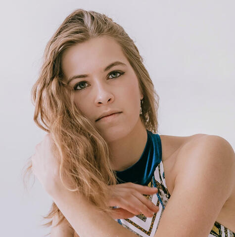 Dancer, Anaka Weiss-Jones