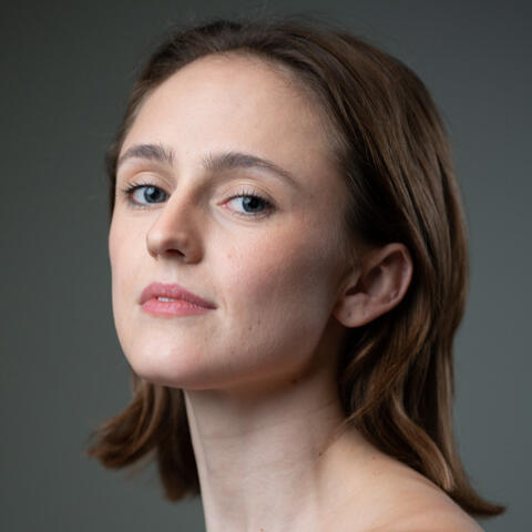 Dancer, Fiona Kirkland