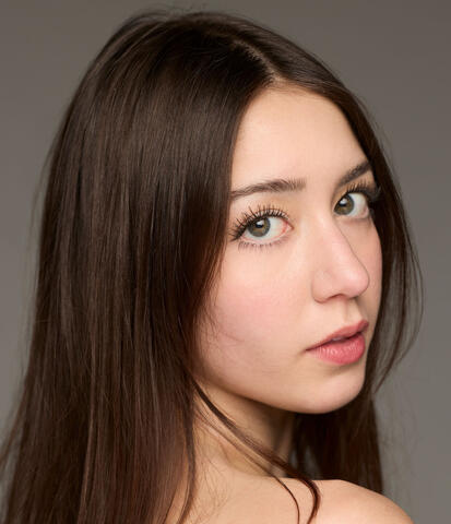 Dancer, Scarlett Barone