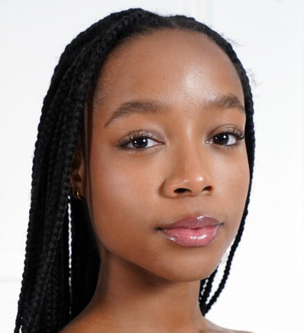 Dancer, Emma Daniels